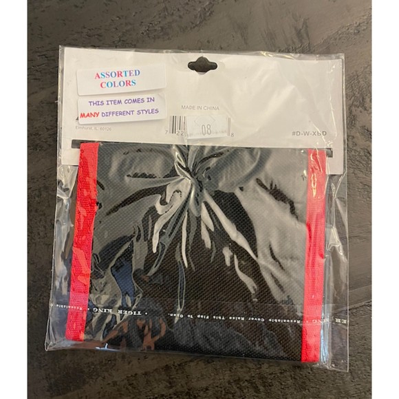 NEW-Mens/Boys Tri Fold Wallet -X-Brand Extreme Wallet -Fire Flames Velcro - Picture 9 of 9